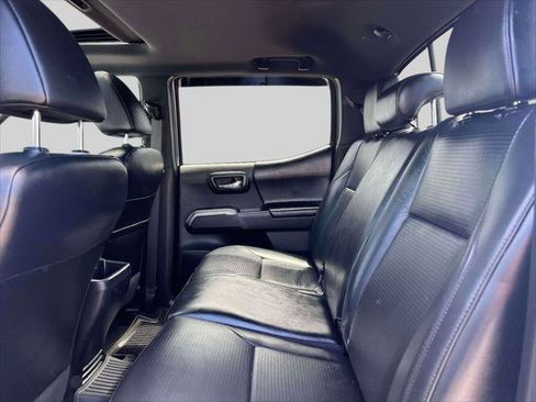 Certified 2023 Toyota Tacoma Limited AWD/4WD image 13