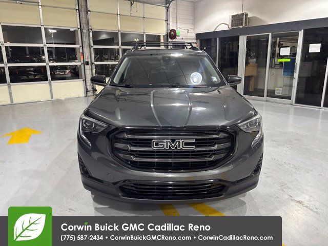 Used 2019 GMC Terrain SLT w/ Preferred Package AWD/4WD image 3