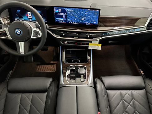 New 2026 BMW X5 xDrive50e w/ M Sport Package image 16