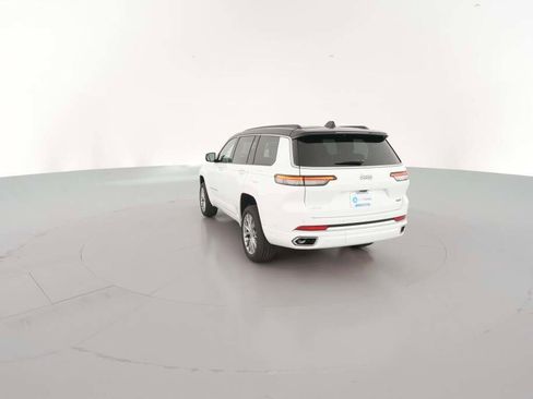 New 2025 Jeep Grand Cherokee L Summit w/ Luxury Tech Group V image 9