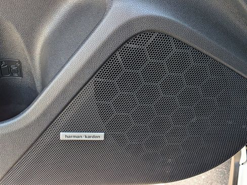 Certified 2025 Subaru Crosstrek 2.5i Limited w/ Crosstrek Mirror Package AWD/4WD image 10