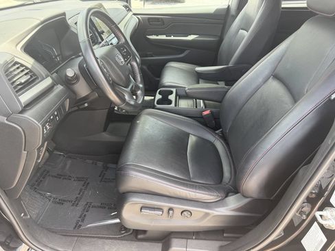 Used 2023 Honda Odyssey Sport image 24