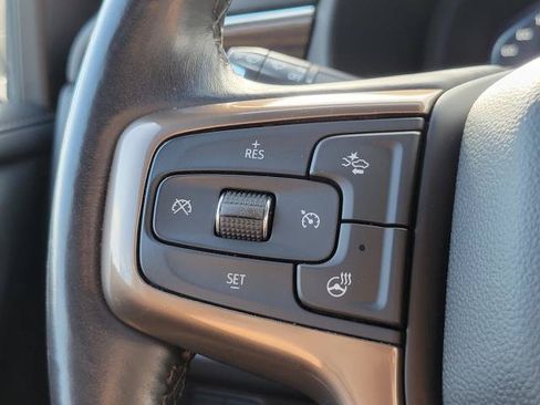 Used 2023 Chevrolet Suburban High Country AWD/4WD image 16