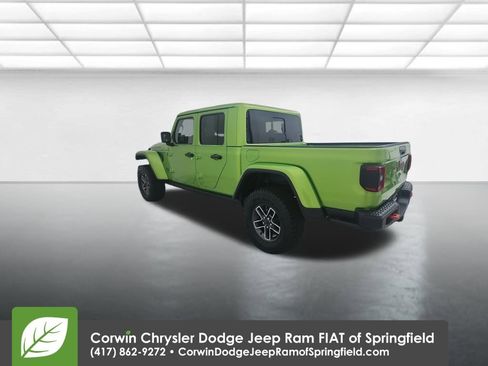 Used 2025 Jeep Gladiator Mojave image 6