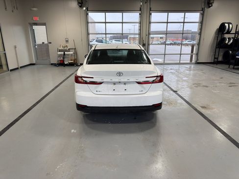 Used 2025 Toyota Camry LE image 4