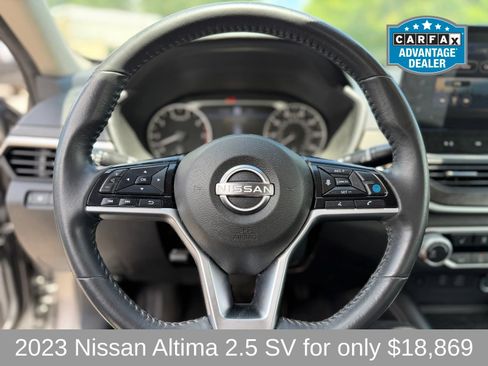 Used 2023 Nissan Altima 2.5 SV w/ SV Premium Package AWD/4WD image 13