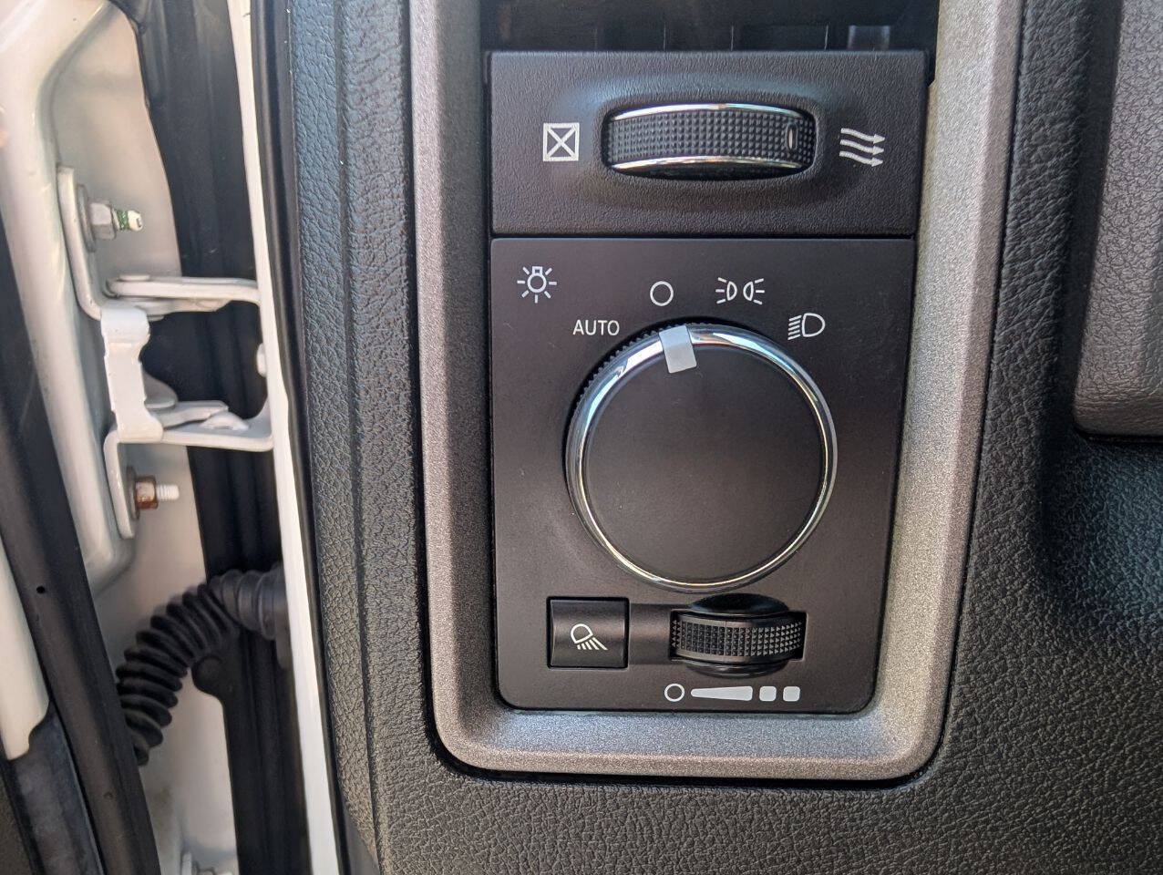 Used 2014 RAM 1500 Tradesman w/ Popular Equipment Group RWD image 18