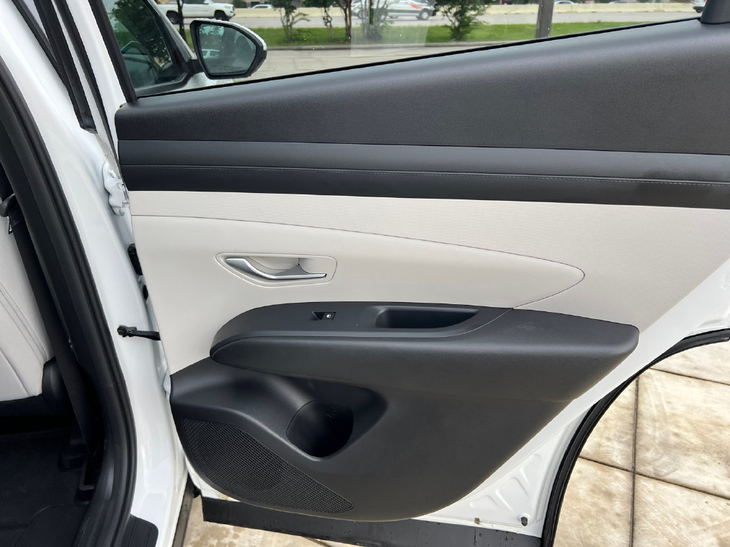 Used 2026 Hyundai Tucson SEL Plus FWD image 9