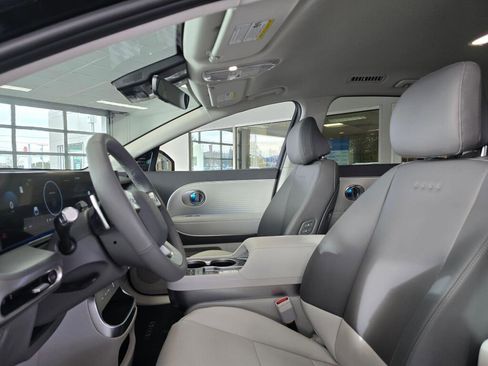 New 2026 Hyundai Ioniq 9 SEL image 18