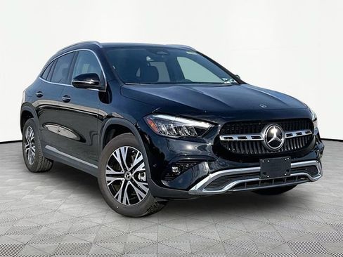 Used 2025 Mercedes-Benz GLA 250 4MATIC image 1