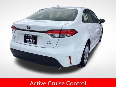 Used 2025 Toyota Corolla LE image 10