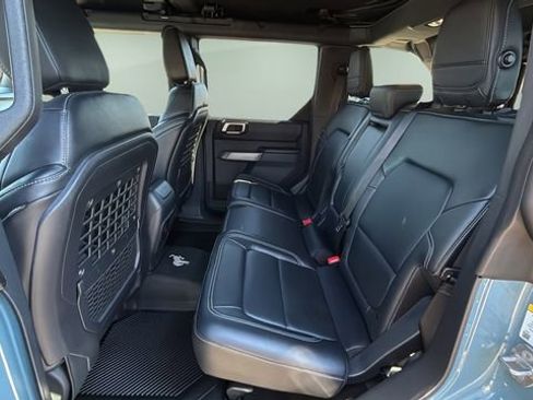 Used 2021 Ford Bronco First Edition AWD/4WD image 19