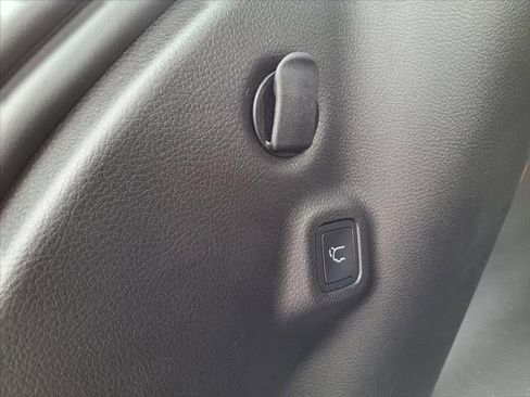 New 2026 Jeep Compass Limited w/ Sun, Sound & Navigation Group image 52