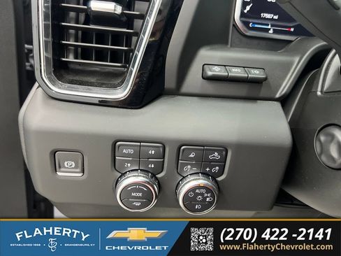 Used 2025 GMC Sierra 1500 Denali AWD/4WD image 23