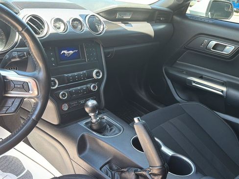 Used 2019 Ford Mustang GT w/ GT Performance Package RWD image 16