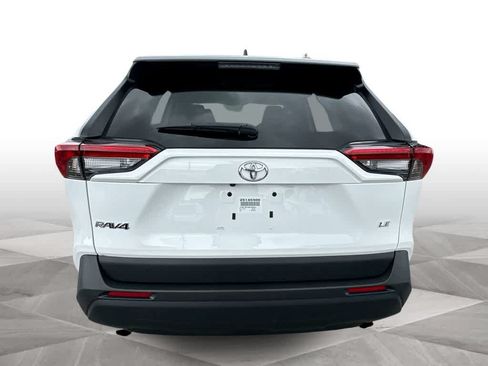 Used 2025 Toyota RAV4 LE FWD image 7