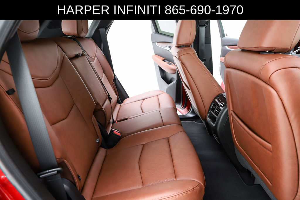 Used 2025 Cadillac XT5 Sportv w/ Technology Package AWD/4WD image 38