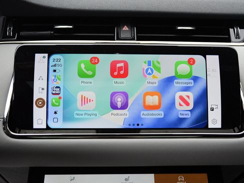 Used 2023 Land Rover Range Rover Evoque R-Dynamic SE image 25