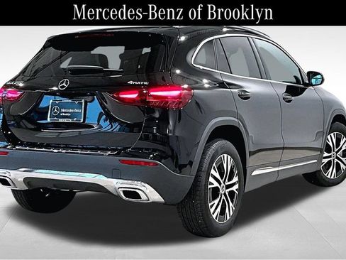 Certified 2026 Mercedes-Benz GLA 250 4MATIC image 12