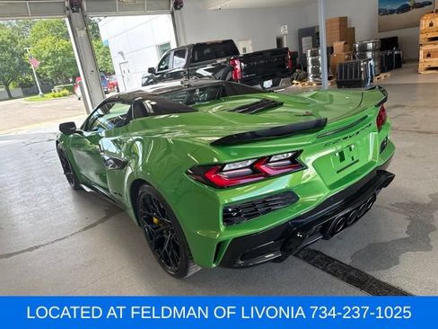 Used 2026 Chevrolet Corvette ZR1X w/ Stealth Interior Trim Package AWD/4WD image 5