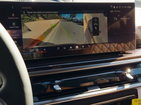 New 2026 BMW X7 xDrive40i w/ Executive Package image 14