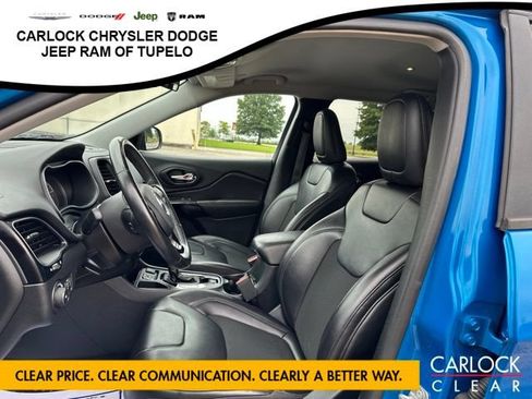 Used 2020 Jeep Cherokee Latitude Plus FWD image 11