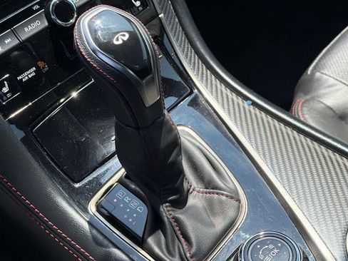 Certified 2022 INFINITI Q60 Red Sport 400 w/ Carbon Fiber Package RWD image 18