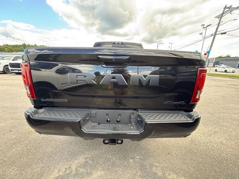 New 2026 RAM 2500 Laramie w/ Night Edition AWD/4WD image 4