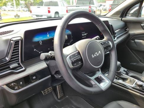 Used 2023 Kia Sportage X-Pro AWD/4WD image 10