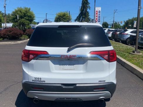 Used 2019 GMC Acadia SLT AWD/4WD image 4