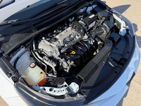 Used 2022 Toyota Corolla LE FWD image 28