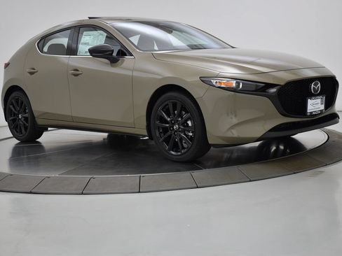 Certified 2025 MAZDA MAZDA3 Carbon AWD/4WD image 10