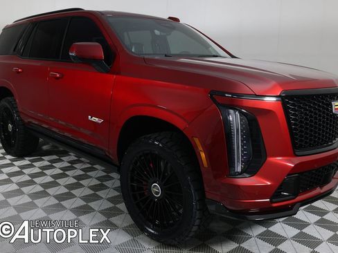 Used 2026 Cadillac Escalade V AWD/4WD image 3
