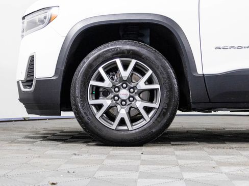 Certified 2023 GMC Acadia SLE w/ Driver Convenience Package image 48