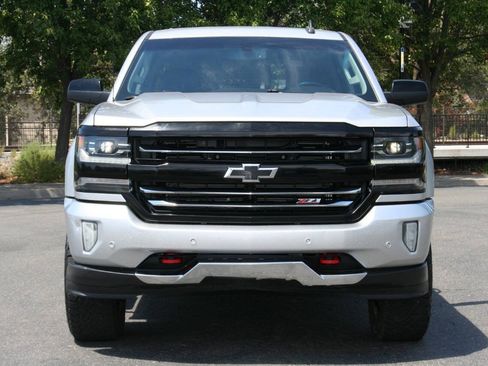 Used 2017 Chevrolet Silverado 1500 LTZ Z71 w/ Redline Edition AWD/4WD image 3