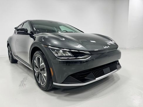 Used 2024 Kia EV6 Light image 6