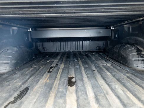 Used 2021 Ford F250 Platinum w/ FX4 Off-Road Package AWD/4WD image 62