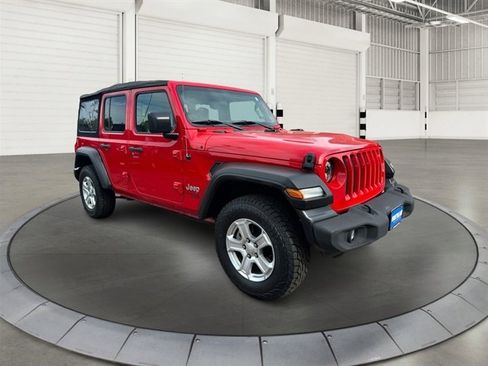 Used 2018 Jeep Wrangler Unlimited Sport S image 7