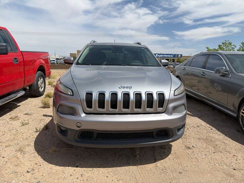Used 2014 Jeep Cherokee Latitude FWD image 1