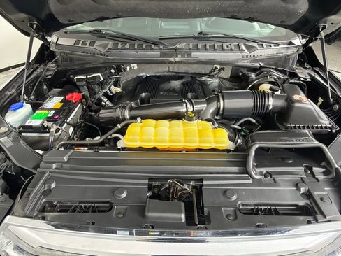 Used 2017 Ford F150 Lariat w/ Equipment Group 502A Luxury image 29