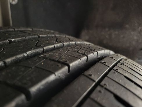 Used 2017 Ford Escape SE w/ SE Leather Comfort Package image 12