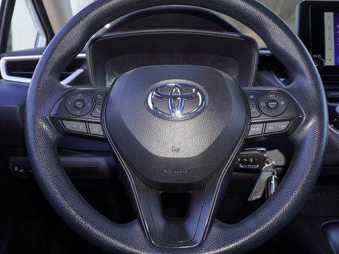 Certified 2025 Toyota Corolla LE image 19