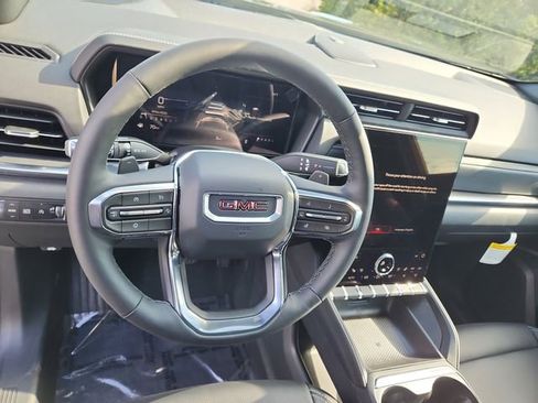 New 2026 GMC Terrain Elevation w/ Elevation Premium Package FWD image 18