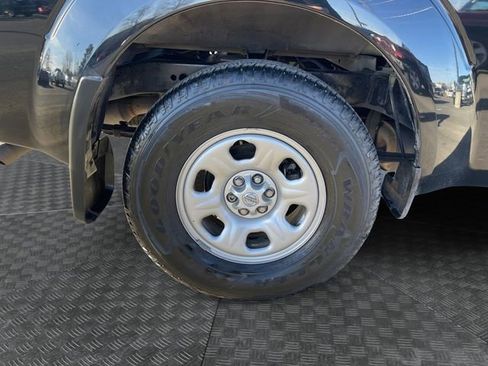 Used 2021 Nissan Frontier S w/ S Utility Package image 30