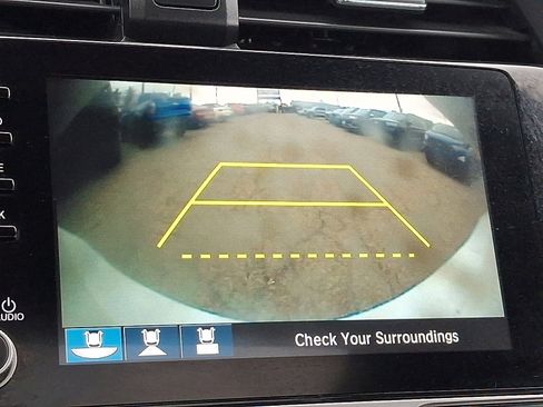 Used 2020 Honda Civic EX image 17