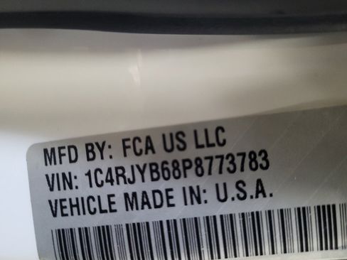 Used 2023 Jeep Grand Cherokee 4WD 4xe image 33