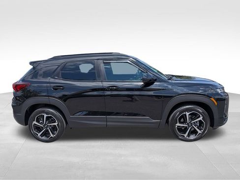 Used 2023 Chevrolet TrailBlazer RS w/ Sun and Liftgate Package AWD/4WD image 13