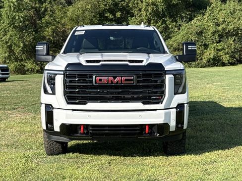 New 2026 GMC Sierra 2500 AT4 w/ AT4 Premium Plus Package AWD/4WD image 12