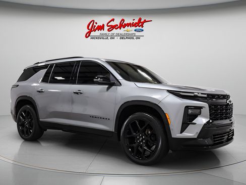 Used 2024 Chevrolet Traverse RS AWD/4WD image 1