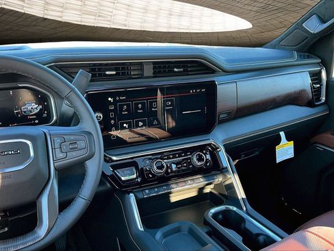 New 2026 GMC Sierra 2500 Denali Ultimate image 6